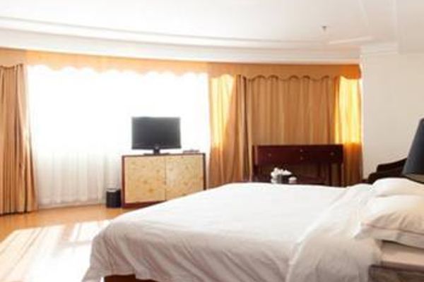 Lvjiayuan Business Hotel (Haikou)